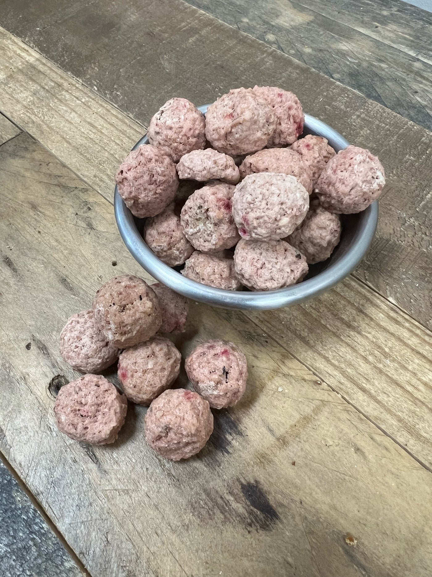 The Chewsy Dog Mini Meatballz - Bacon & Oats *
